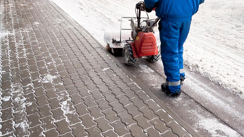 Choose the Snow Removal Contract Best for Your Property